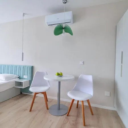 Apartment Oliver 2 *