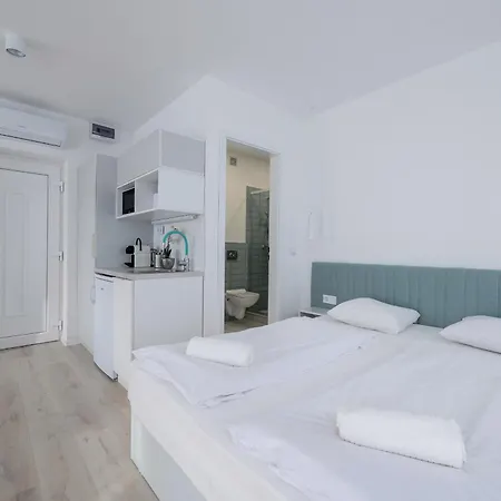 Apartment Oliver 2 *