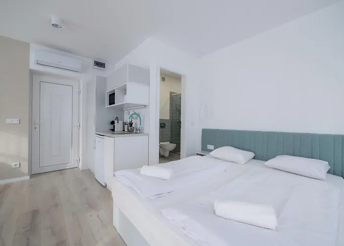 Apartment Oliver 2 *